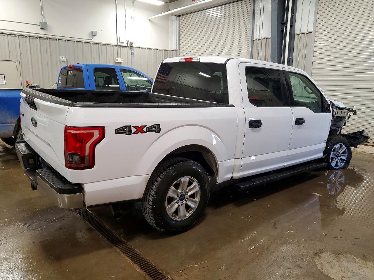 2016 Ford F150 Supercrew - Image 3