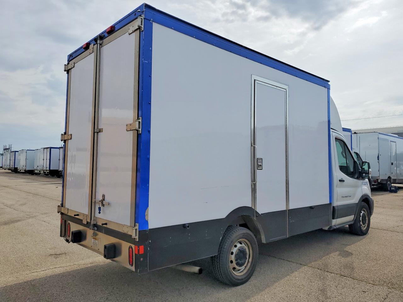 2022 Ford Transit Delivery Truck - Image 3
