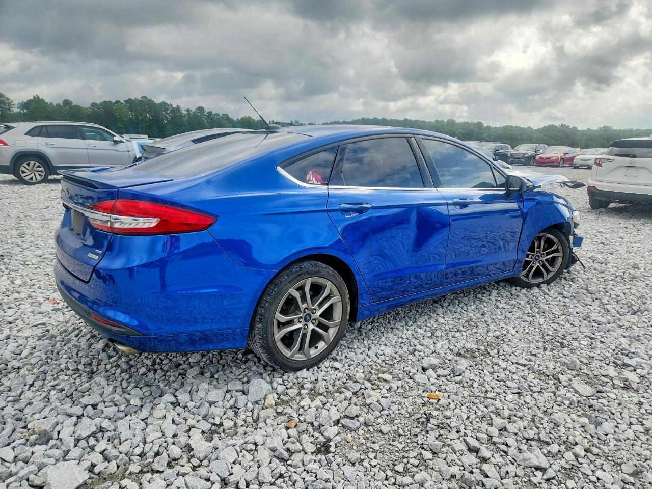 2017 Ford Fusion Se - Фото 3