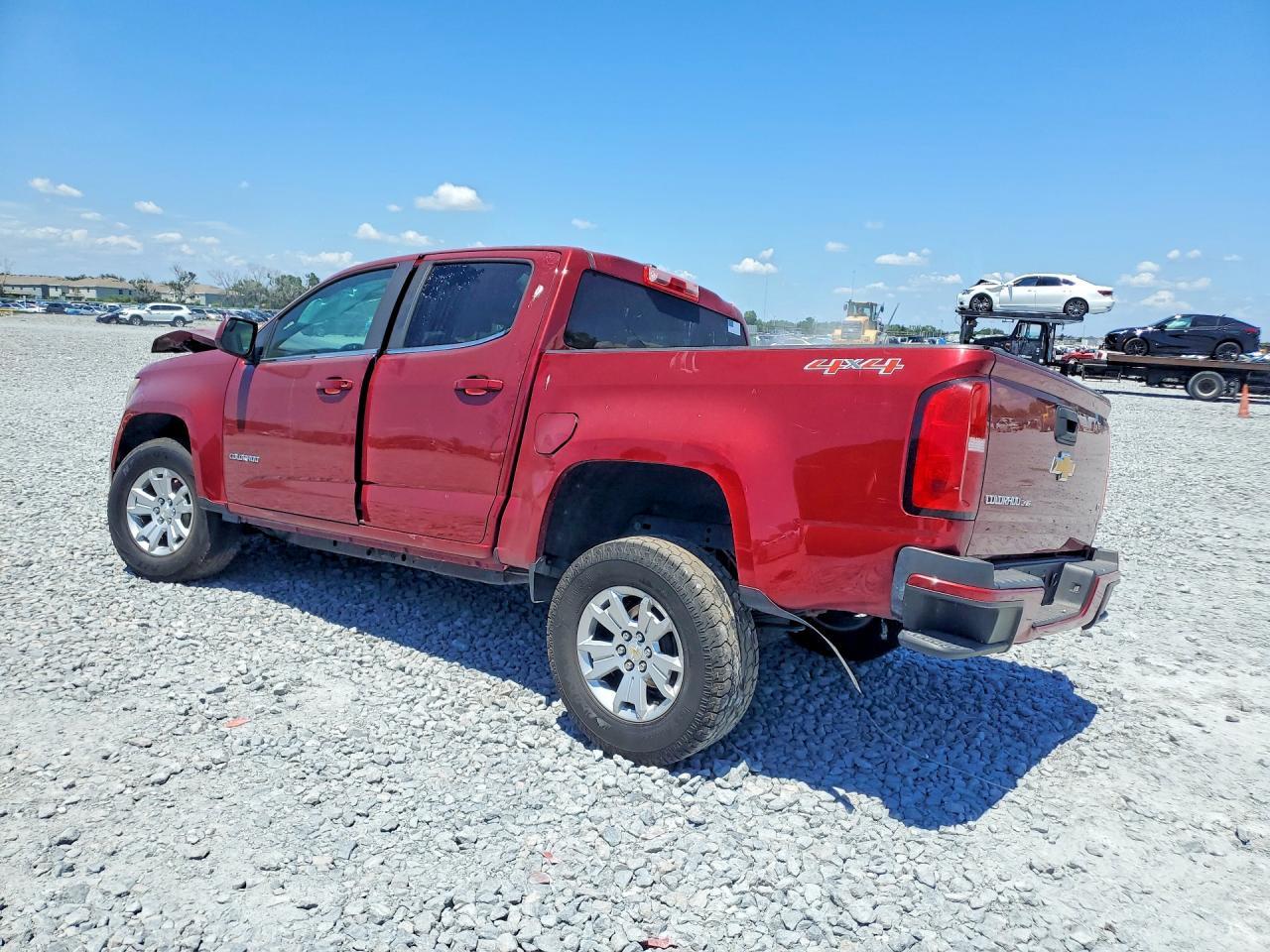 2018 Chevrolet Colorado Lt - Фото 2