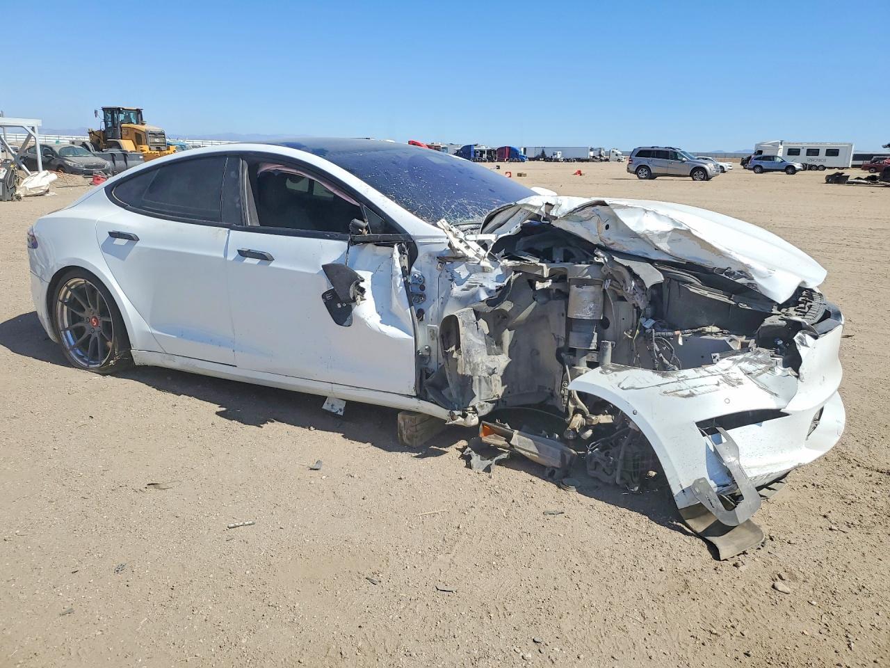 2021 Tesla Model S - Фото 4