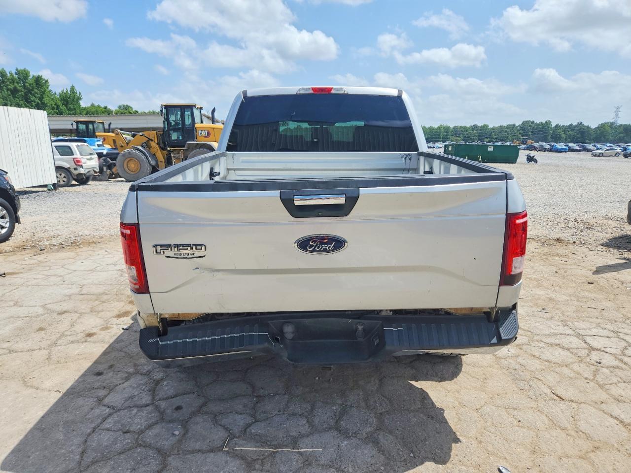 2016 Ford F150 Supercrew - Image 6