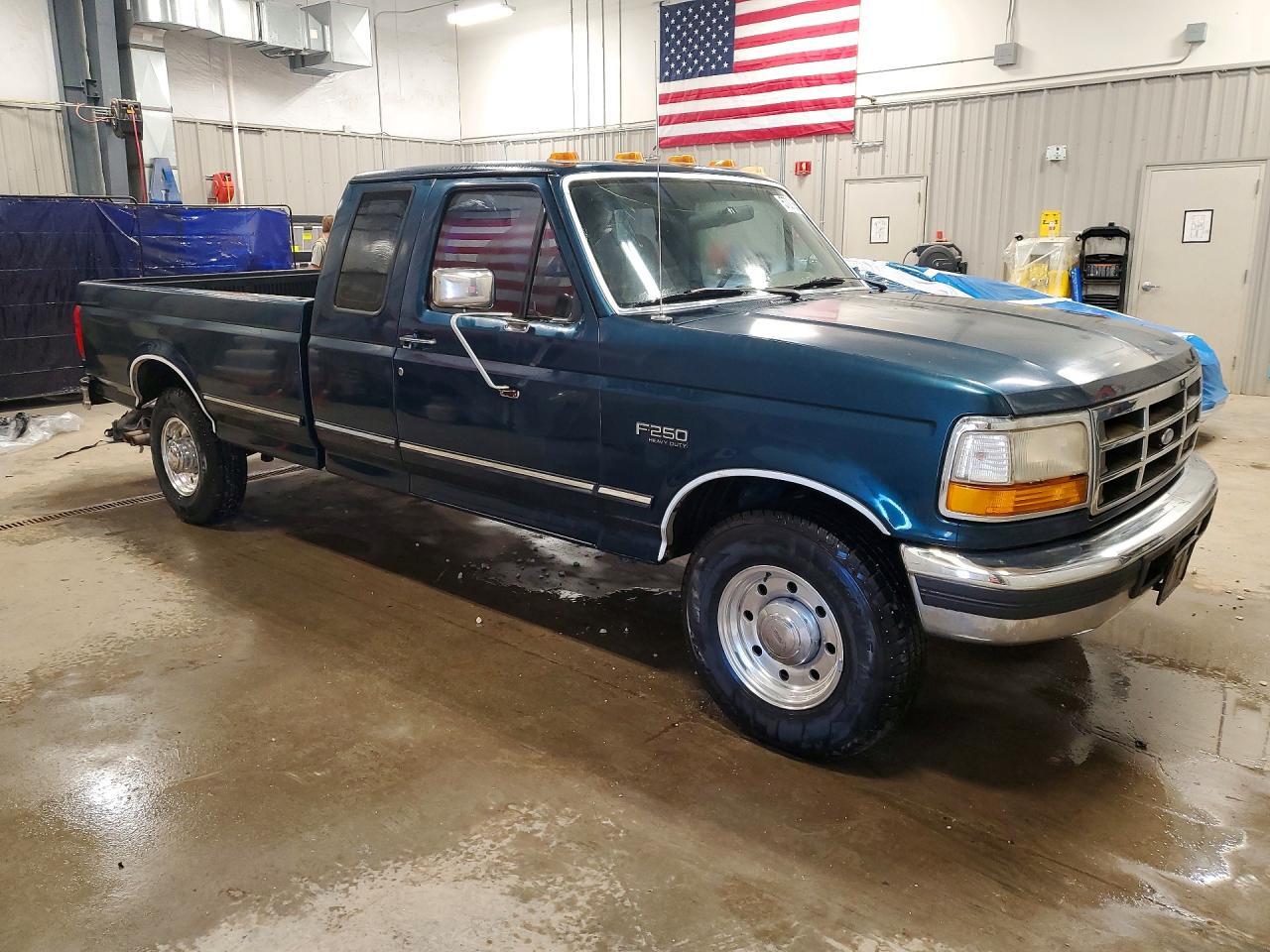 1997 Ford F250 - Image 4