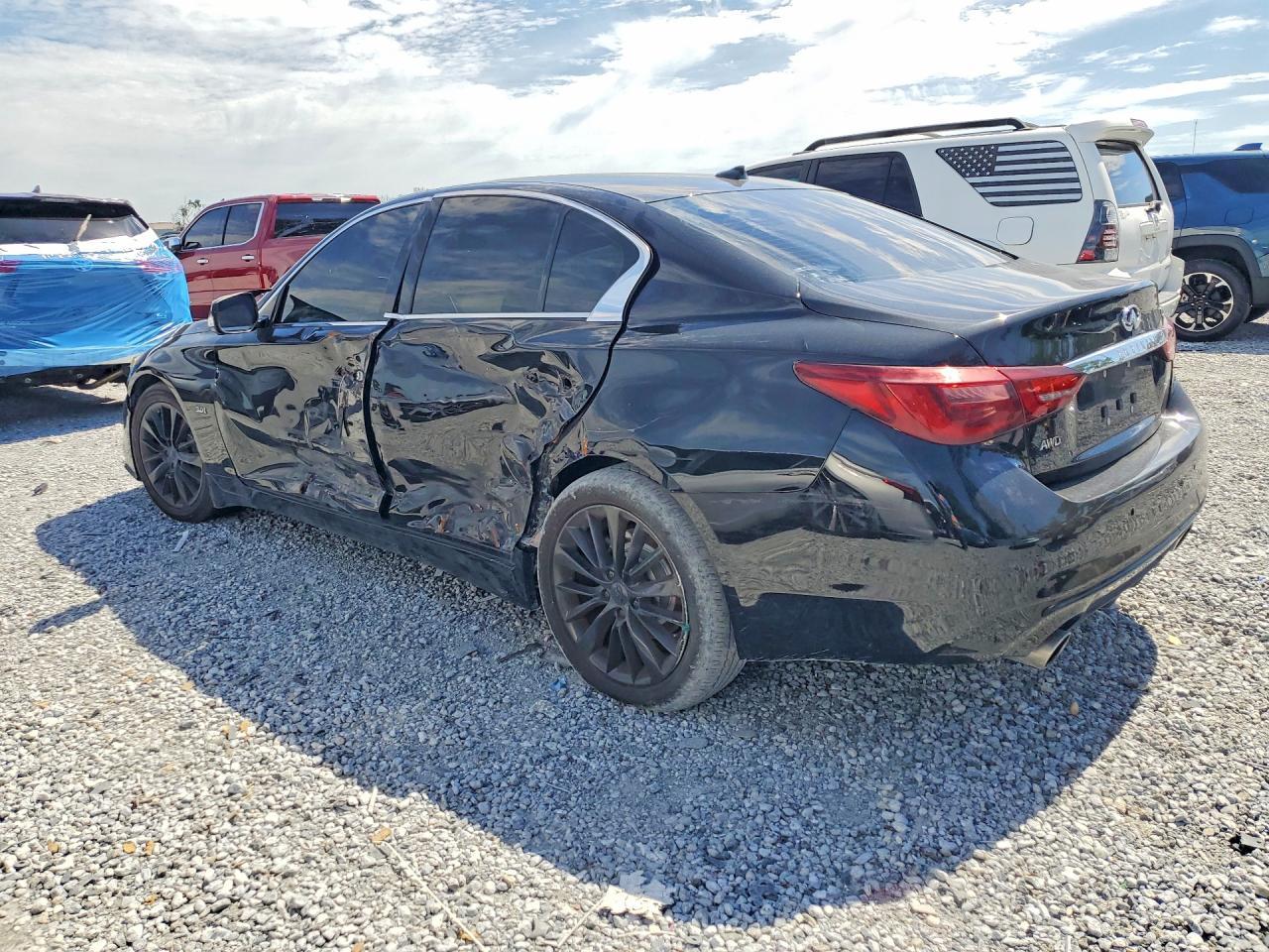 2020 Infiniti Q50 3.0T Luxe - Фото 2