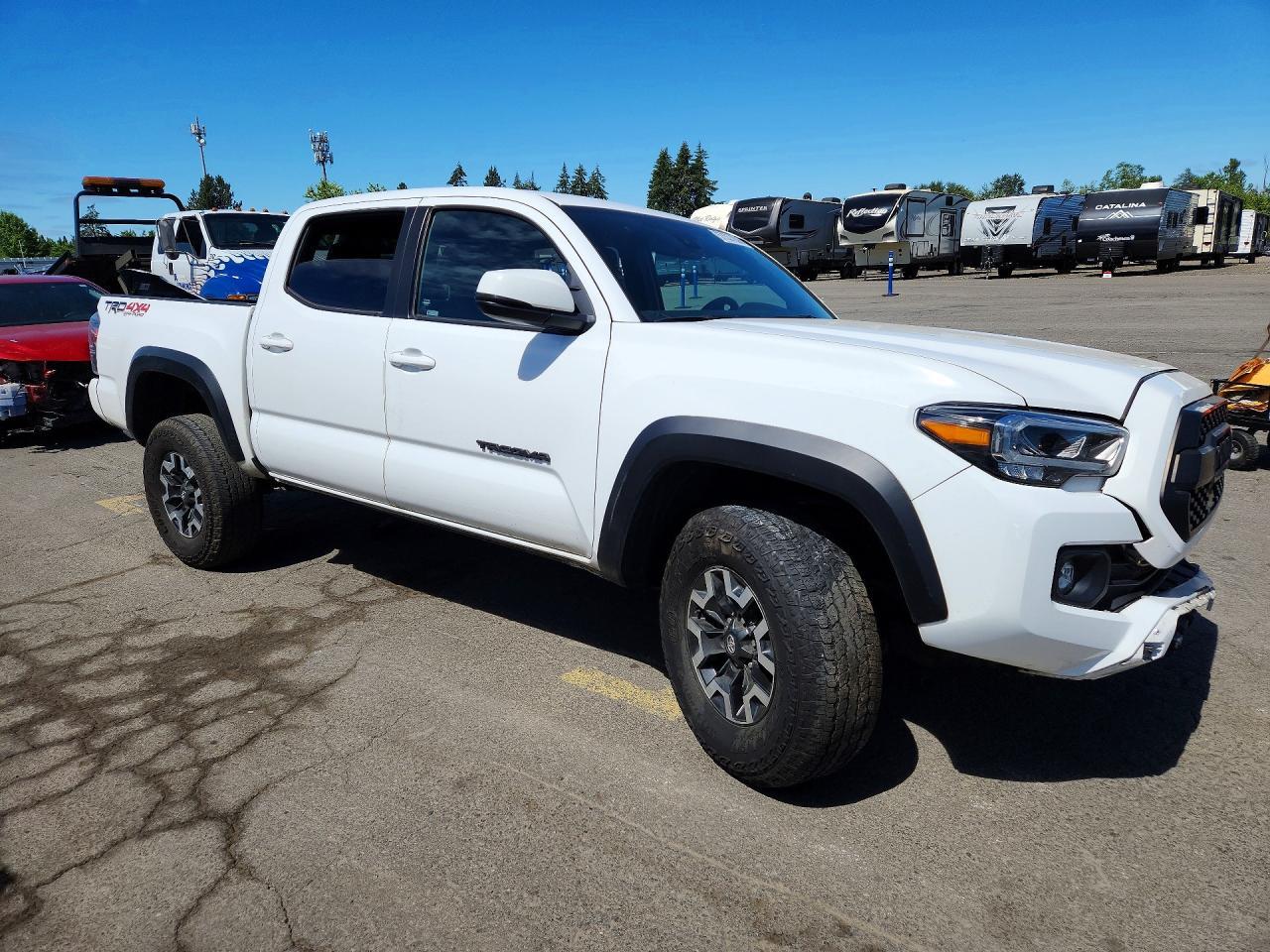 2022 Toyota Tacoma Trd Off-Road - Image 4