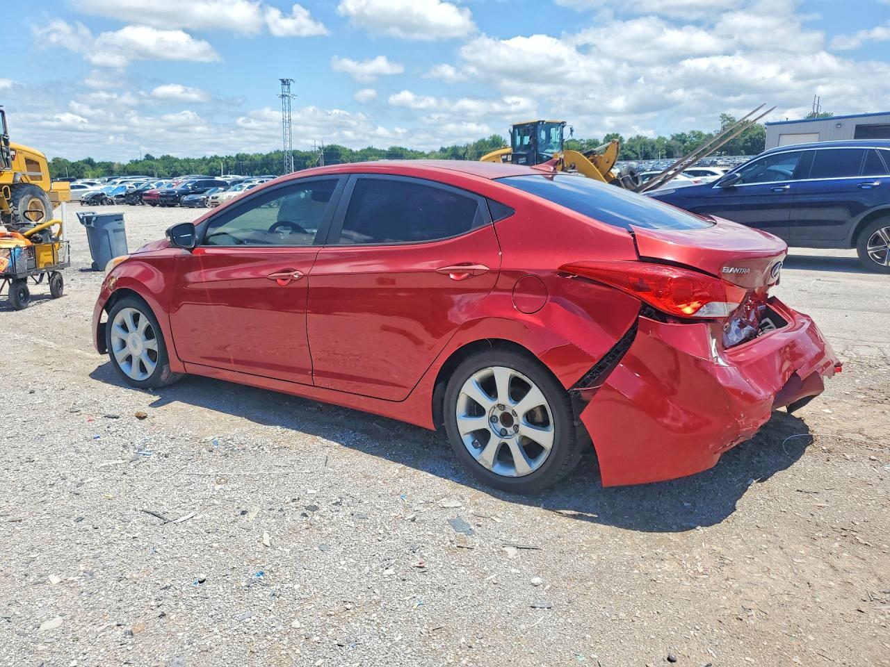 2013 Hyundai Elantra Limited - Фото 2