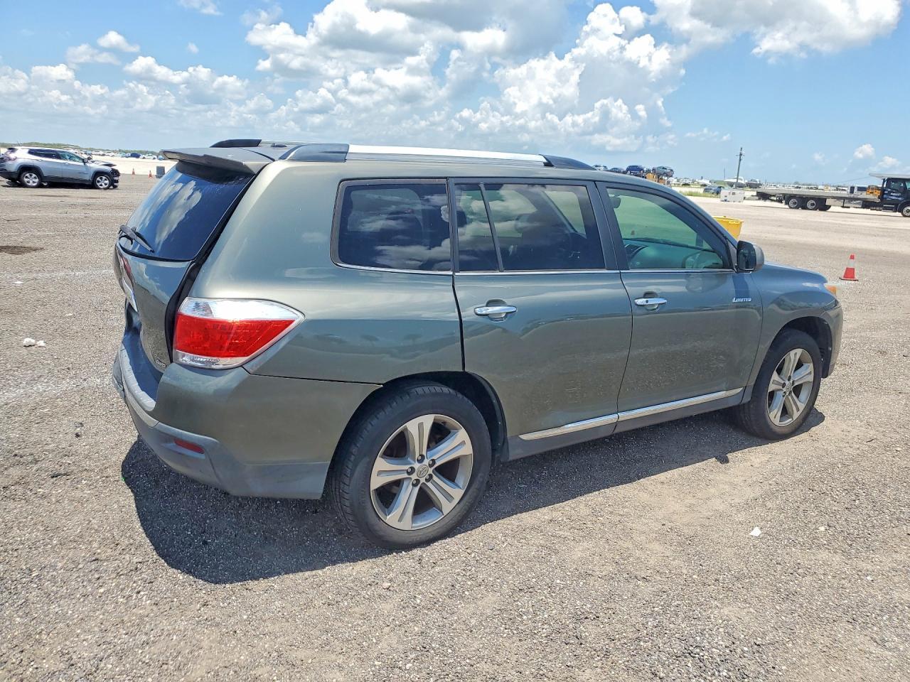 2013 Toyota Highlander Limited - Фото 3