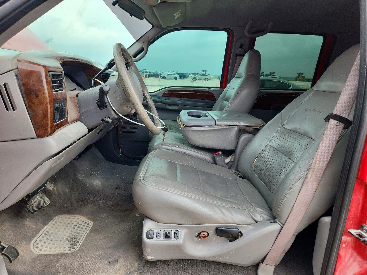 2001 Ford Super Duty F-250 Lar - Фото 7