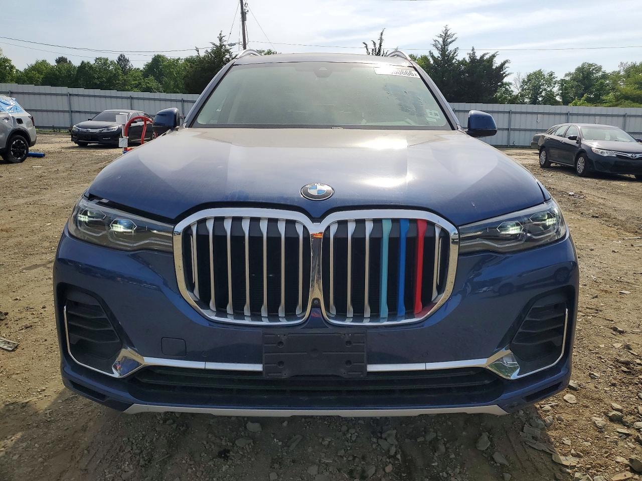 2021 BMW X7 xDrive40I - Image 5