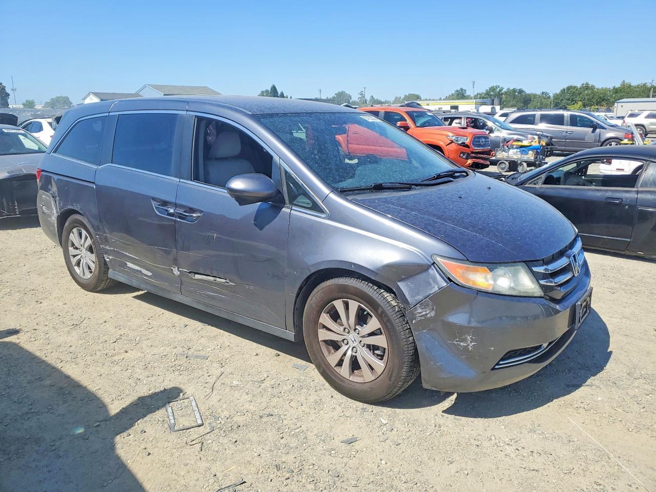 2016 Honda Odyssey Se - Фото 4
