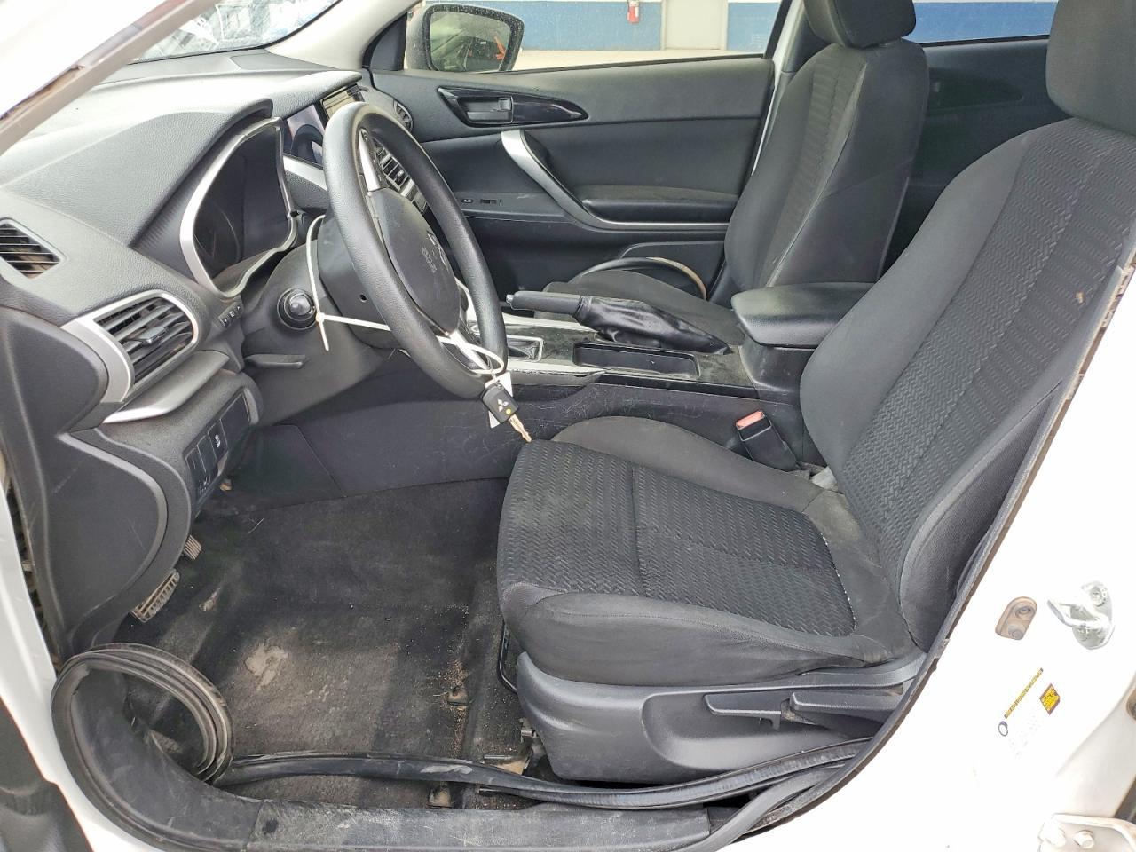 2018 Mitsubishi Eclipse Cross Es - Image 7
