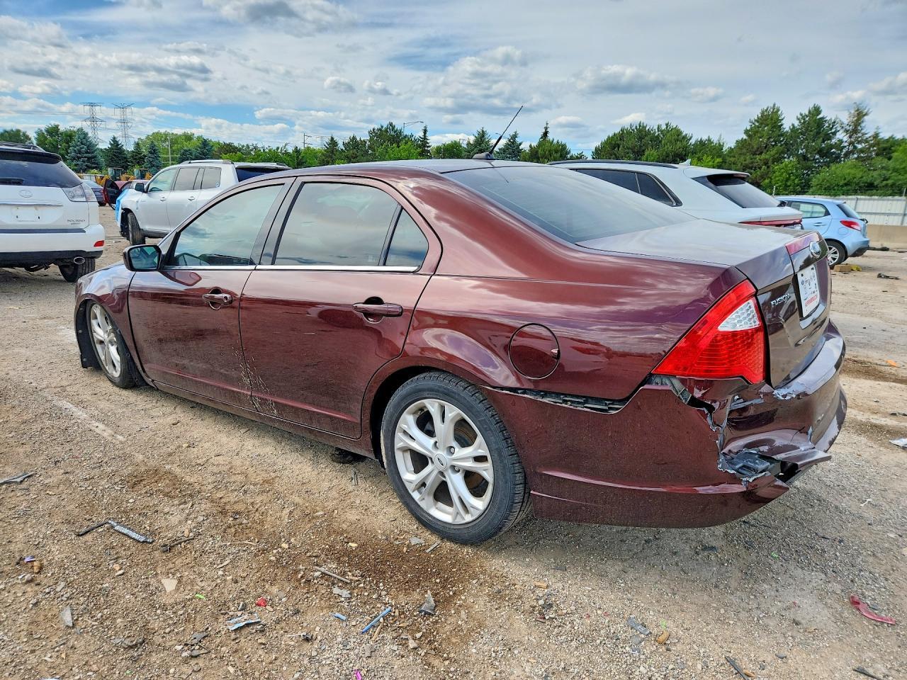 2012 Ford Fusion Se - Фото 2