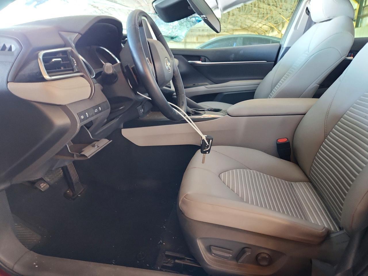 2018 Toyota Camry Se - Фото 7