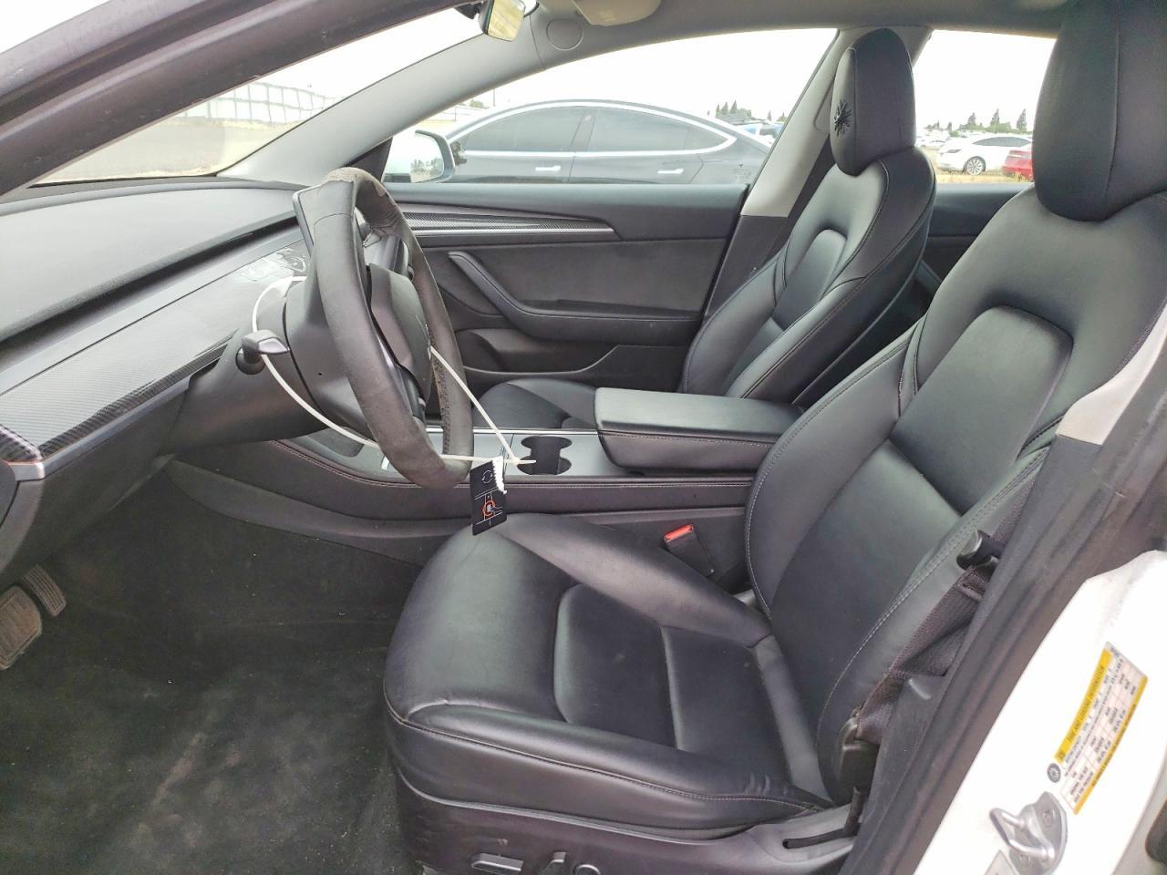 2022 Tesla Model 3 - Фото 7