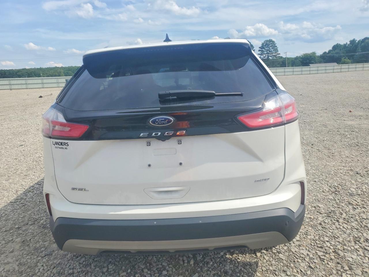 2023 Ford Edge Sel - Image 6