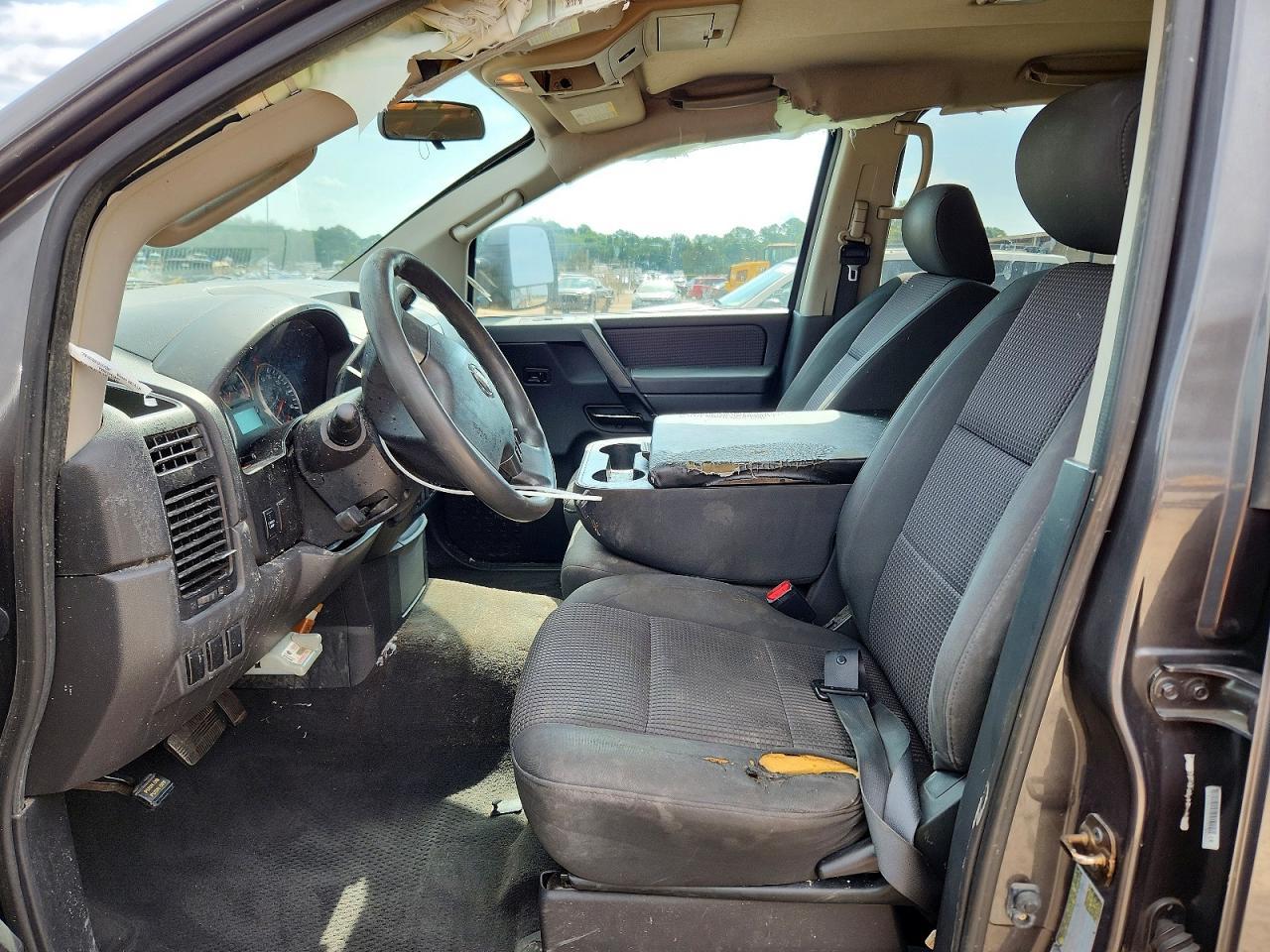 2012 Nissan Titan S - Фото 7