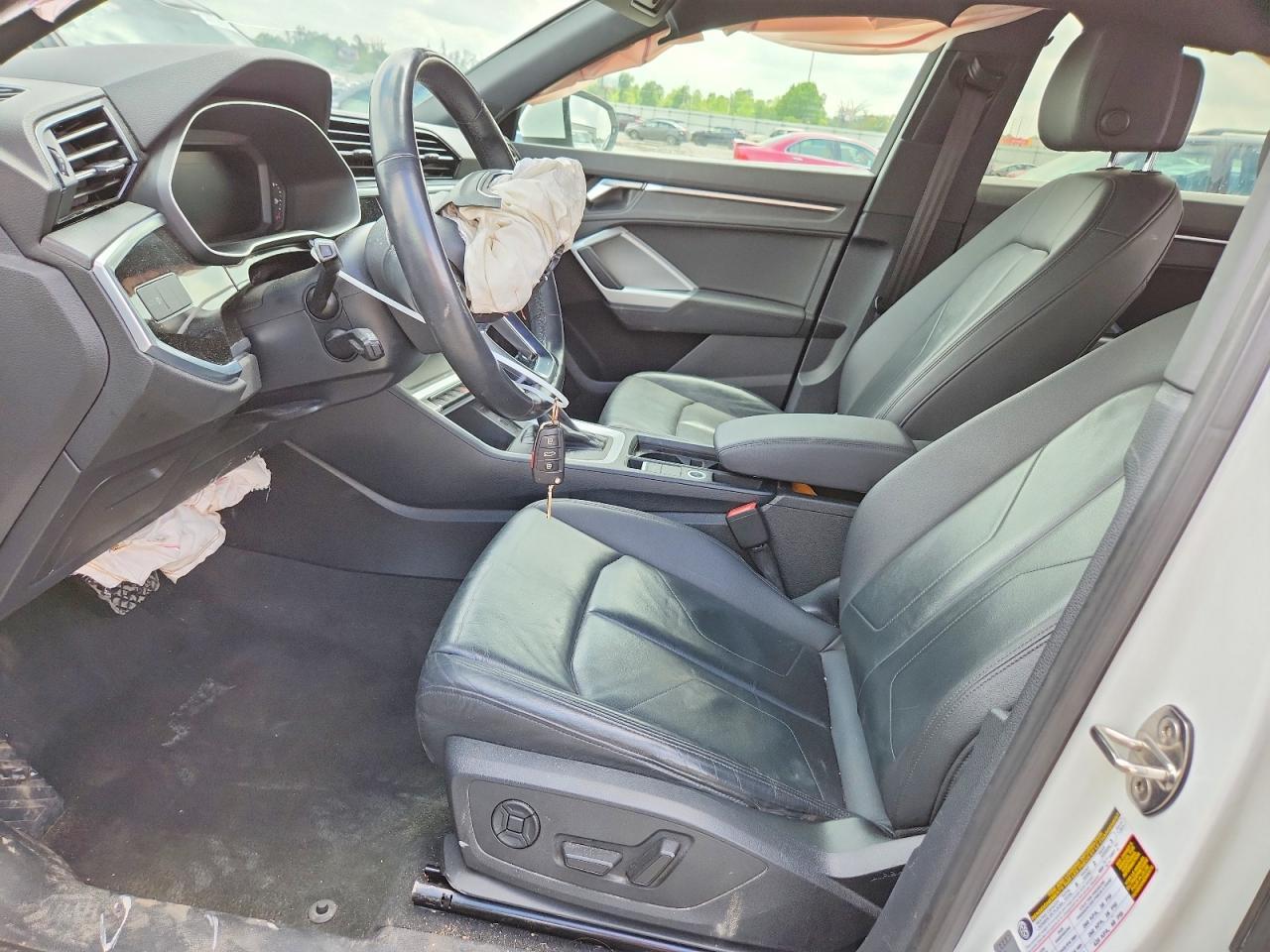 2021 Audi Q3 Premium 40 - Фото 7