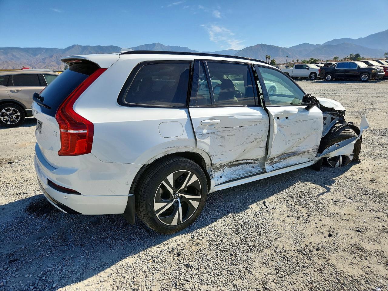 2023 Volvo Xc90 Plus - Image 3