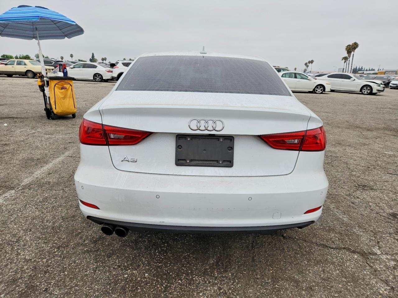 2016 Audi A3 Premium - Фото 6
