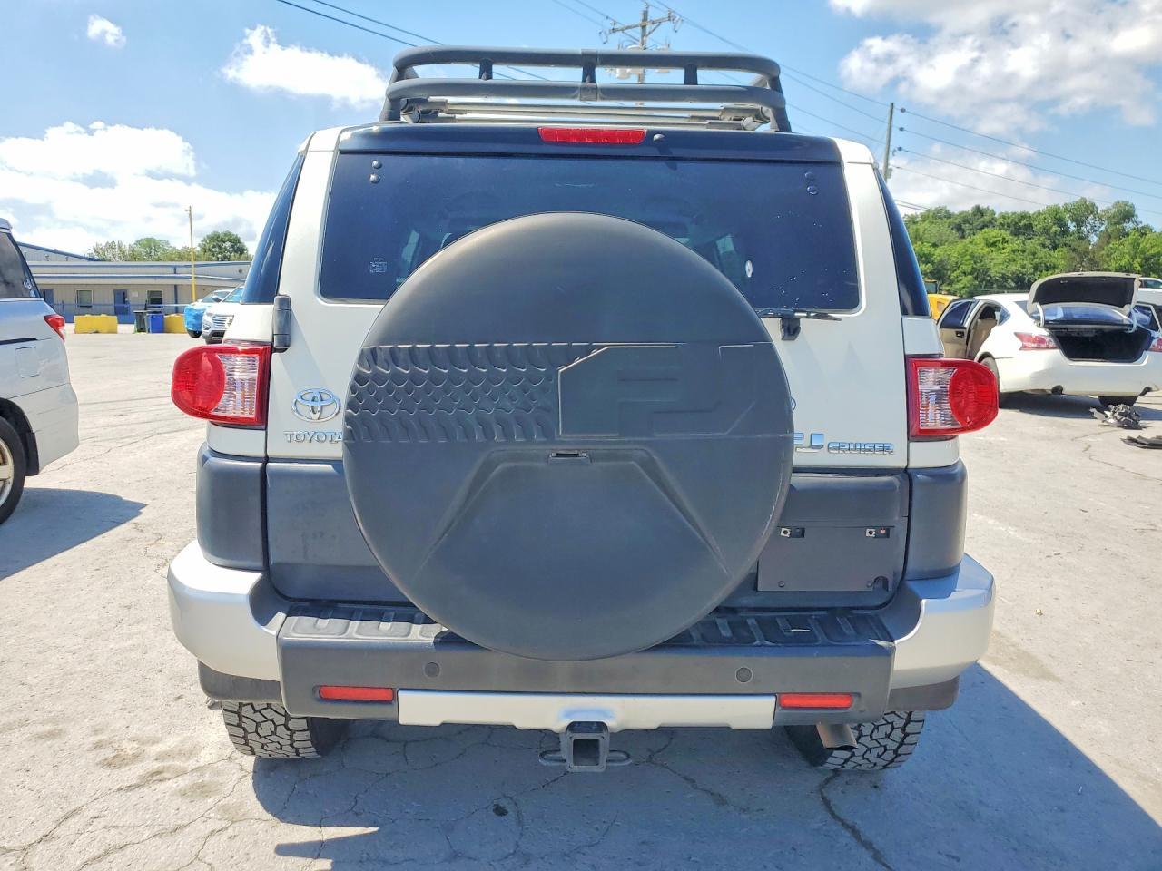 2010 Toyota Fj Cruiser Base - Фото 6