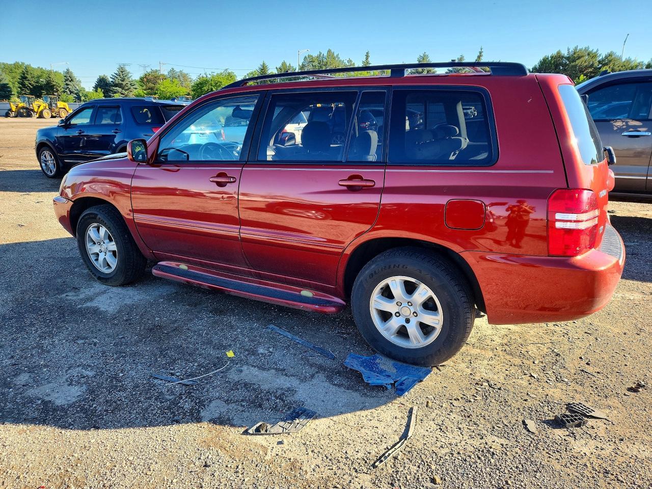 2003 Toyota Highlander Limited - Image 2