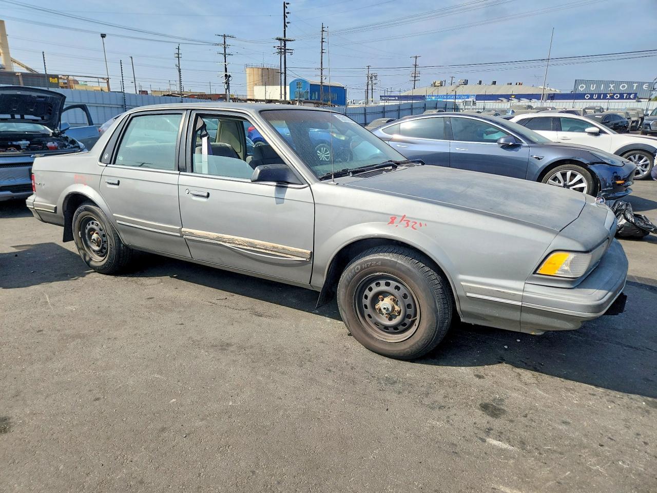 1995 Buick Century Custom - Image 4