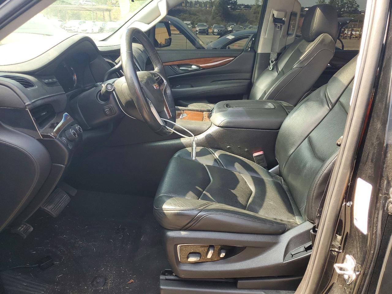 2018 Cadillac Escalade Luxury - Фото 7