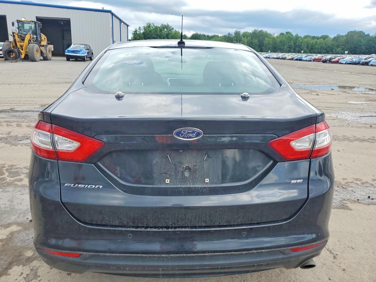 2015 Ford Fusion Se - Фото 6