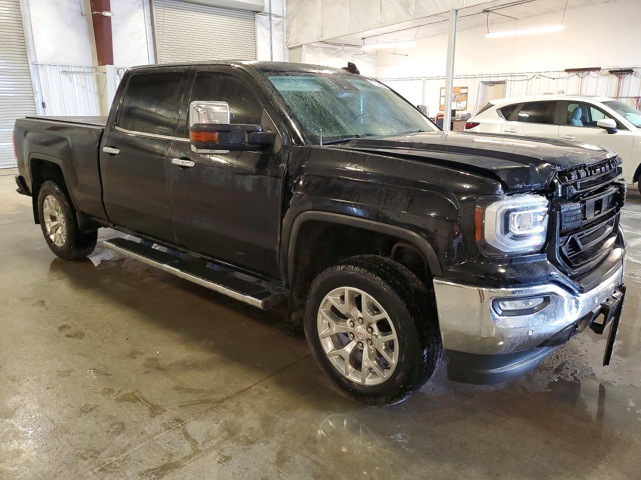 2017 GMC Sierra K1500 Slt - Image 4