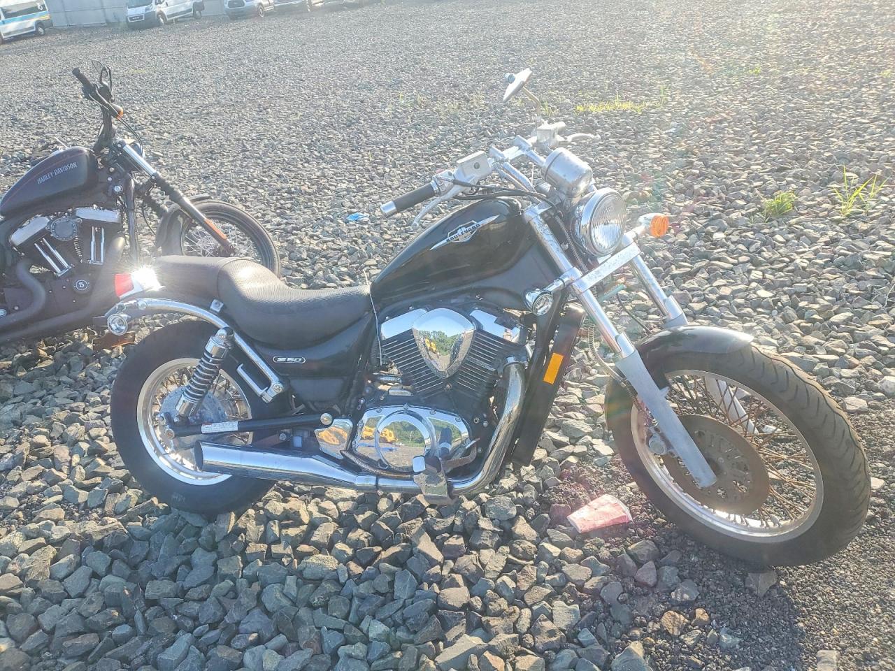 2007 Suzuki Vs800