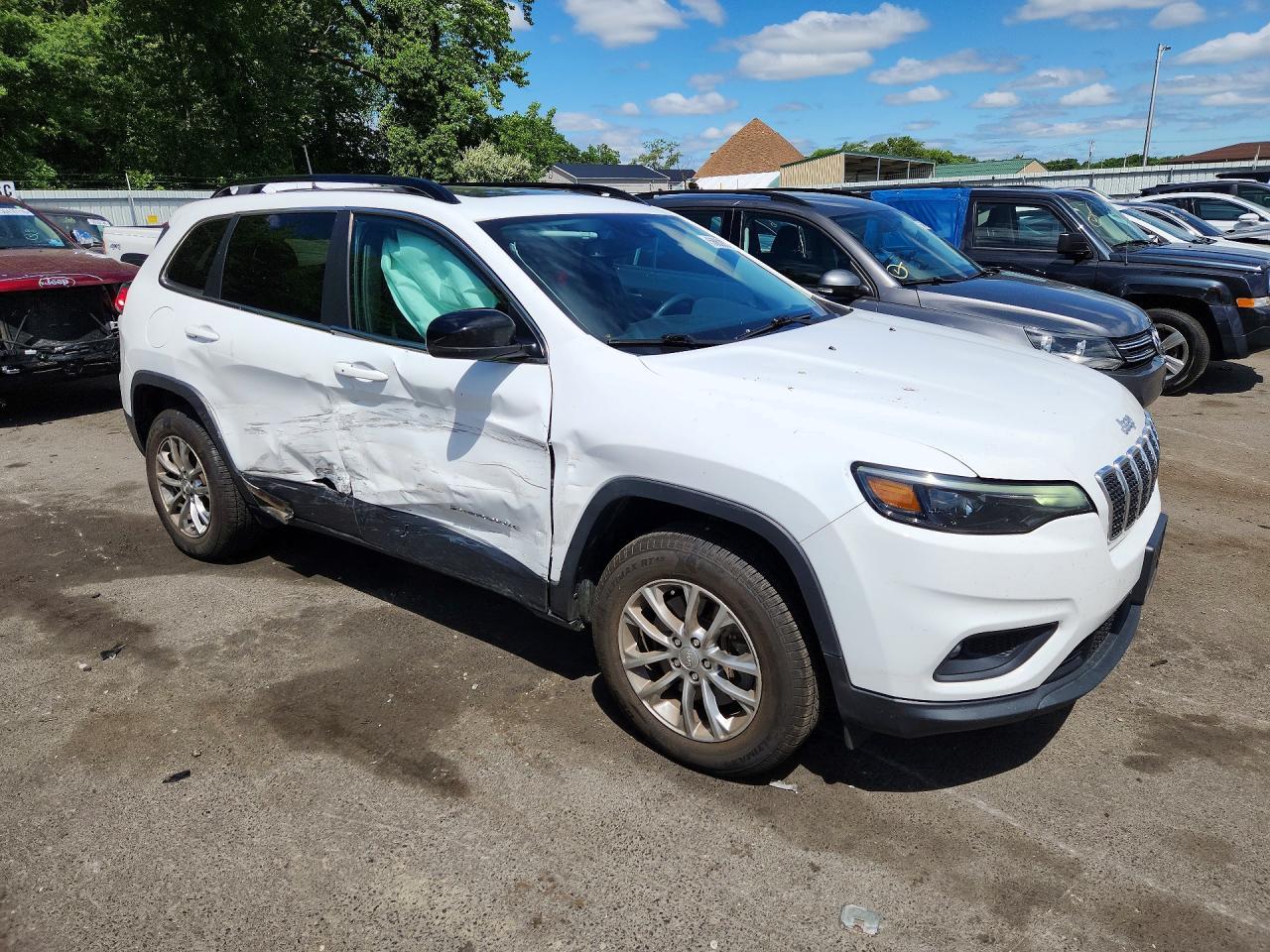 2022 Jeep Cherokee Latitude Lux - Image 4