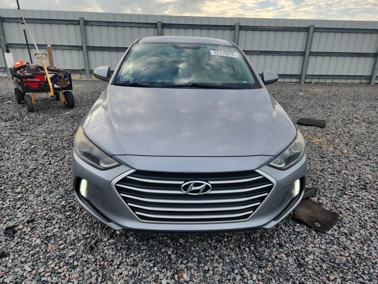2017 Hyundai Elantra Se - Image 5