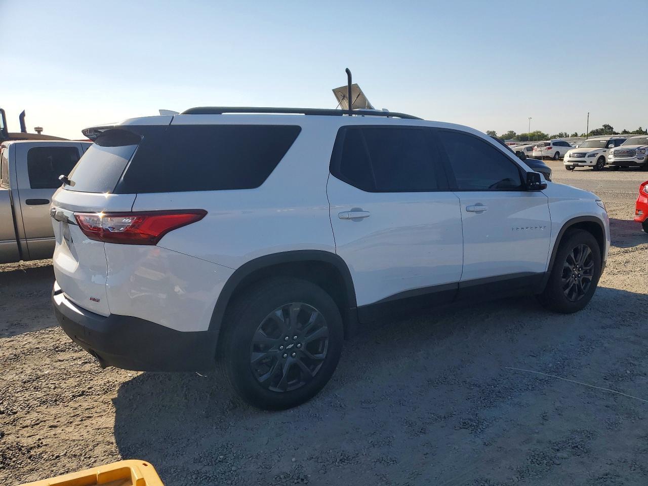 2020 Chevrolet Traverse Rs - Фото 3