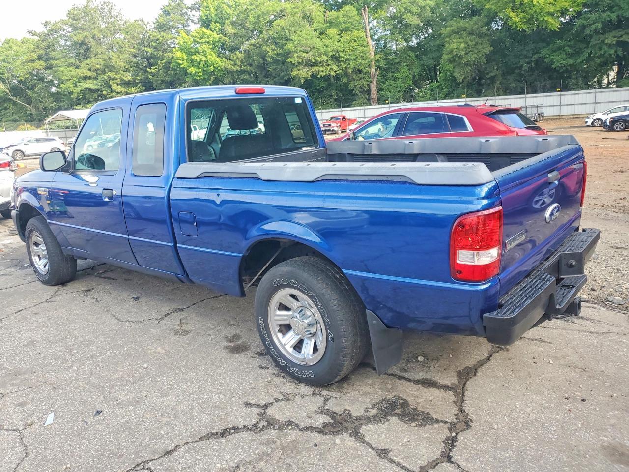 2011 Ford Ranger Super Cab - Image 2