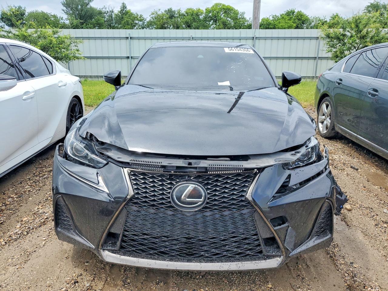 2017 Lexus Is 200T - Image 5