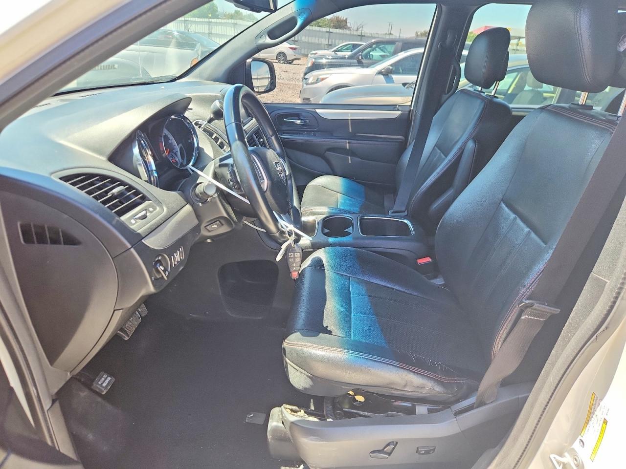 2013 Dodge Grand Caravan R - Image 7