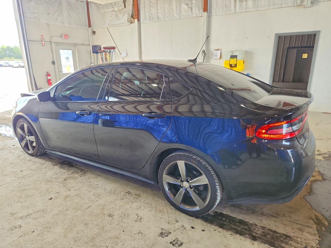 2015 Dodge Dart - Фото 2