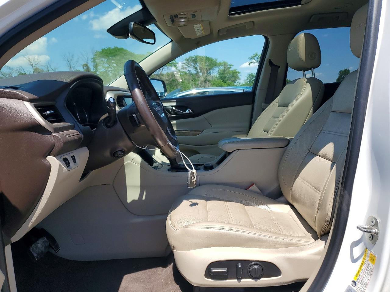 2017 GMC Acadia Denali - Image 7