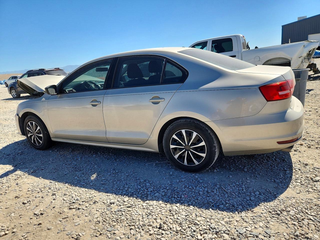 2015 Volkswagen Jetta Base - Фото 2