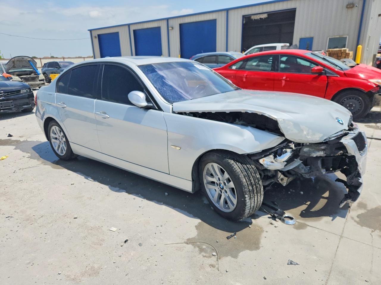 2006 BMW 325 I - Фото 4