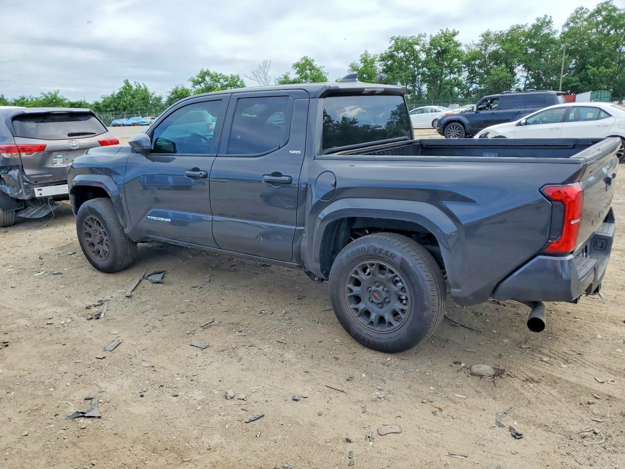 2025 Toyota Tacoma Sr5 - Фото 2
