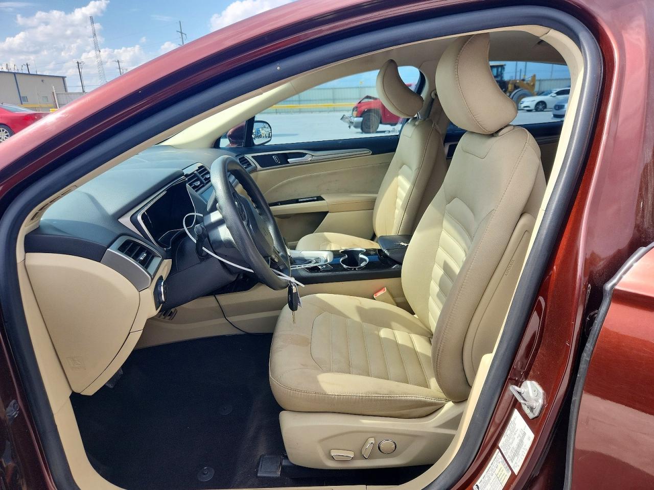 2015 Ford Fusion Se - Фото 7