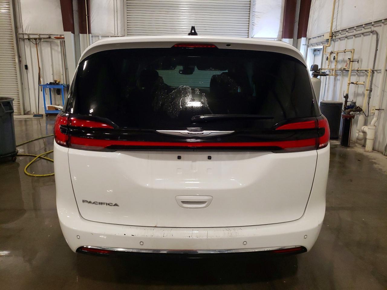 2023 Chrysler Pacifica Touring L - Фото 6