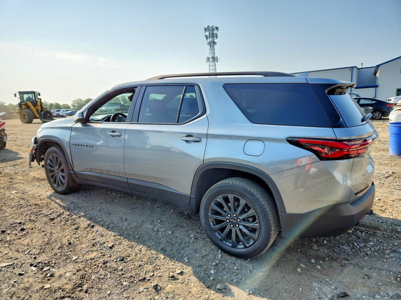 2023 Chevrolet Traverse Rs - Image 2