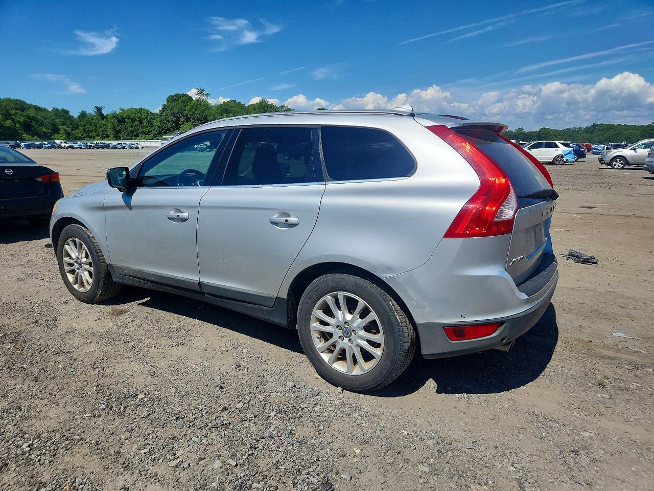 2010 Volvo Xc60 T6 - Фото 2