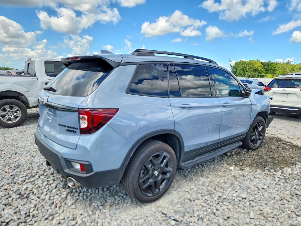 2025 Honda Passport Black Edition - Фото 3