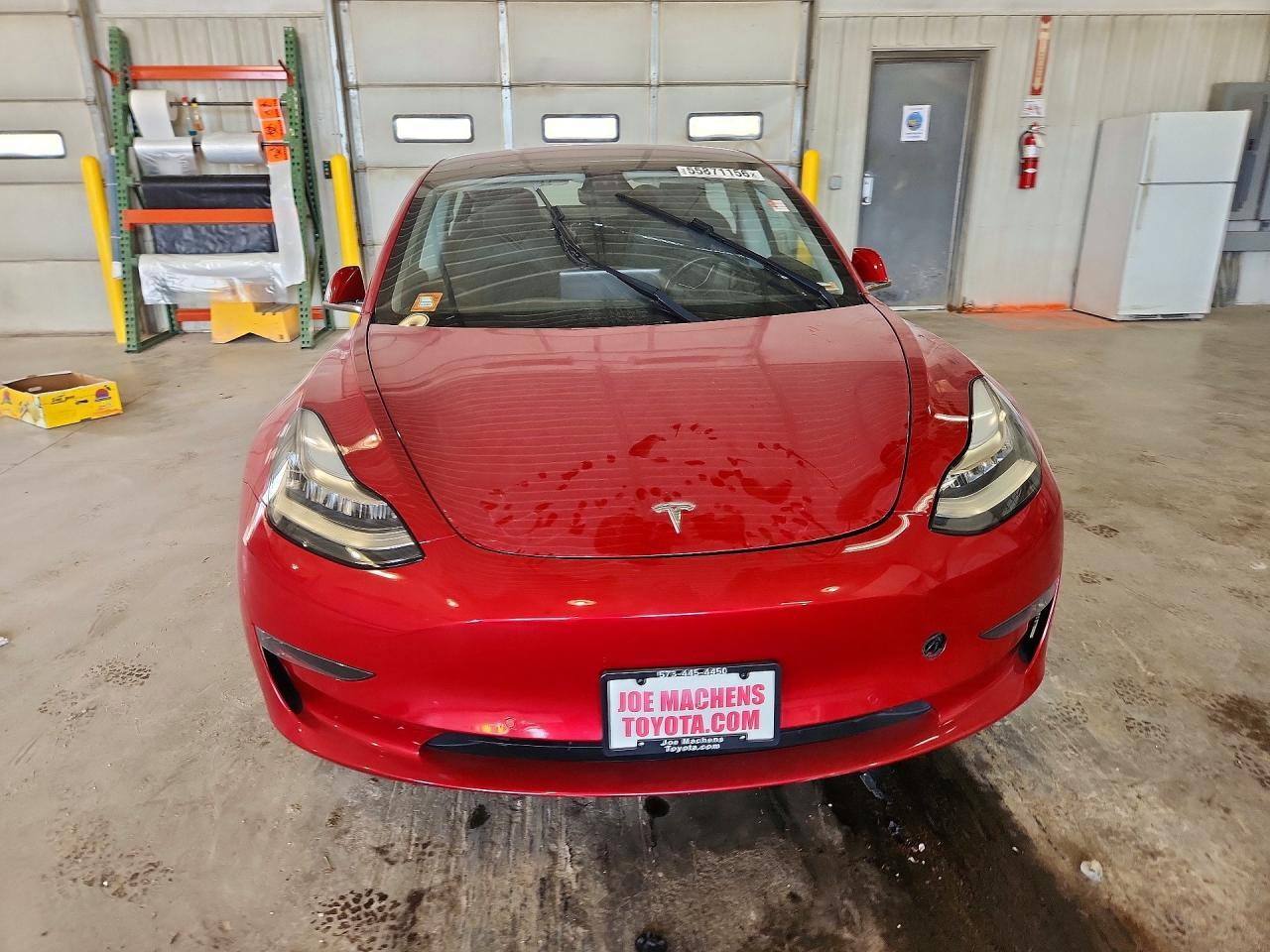 2018 Tesla 3 - Image 5