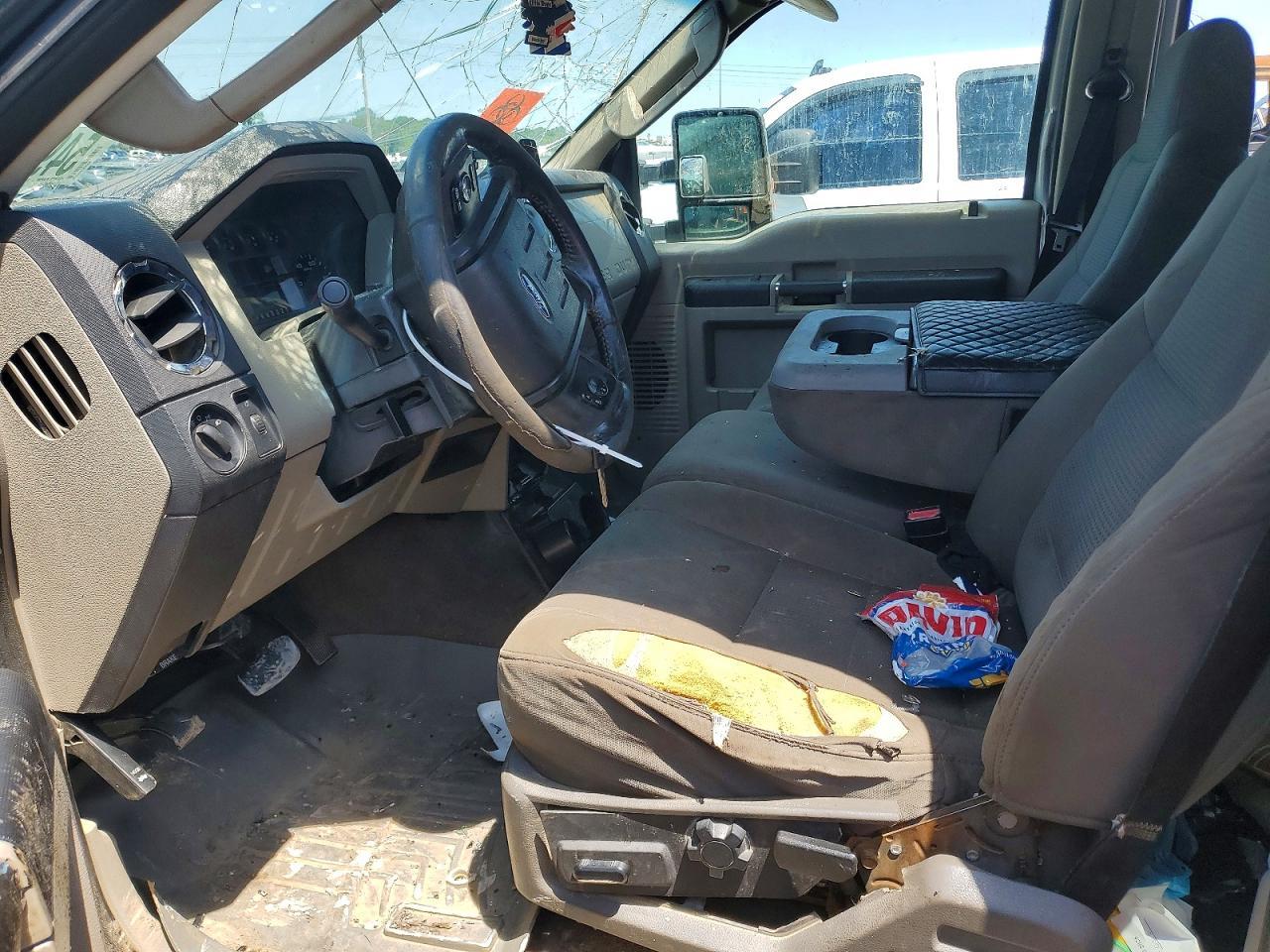 2010 Ford F450 Super Duty - Фото 7