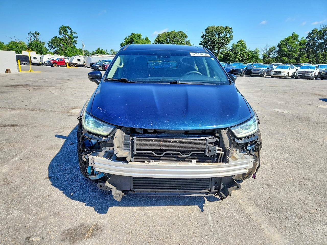 2023 Chrysler Pacifica Touring L - Фото 5