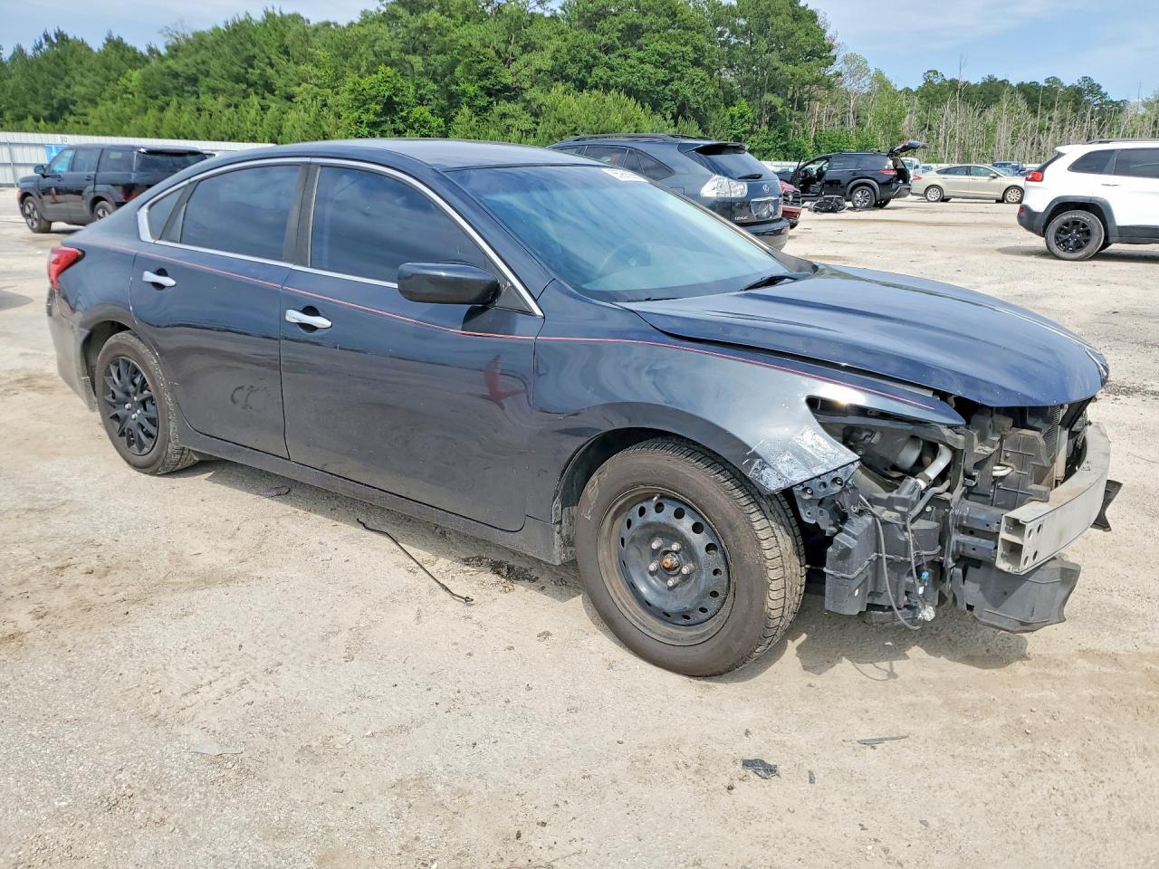 2017 Nissan Altima 2.5 S - Фото 4